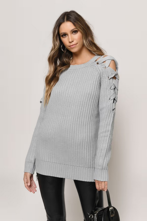 Tobi Women's Vana Cold Shoulder Sweater