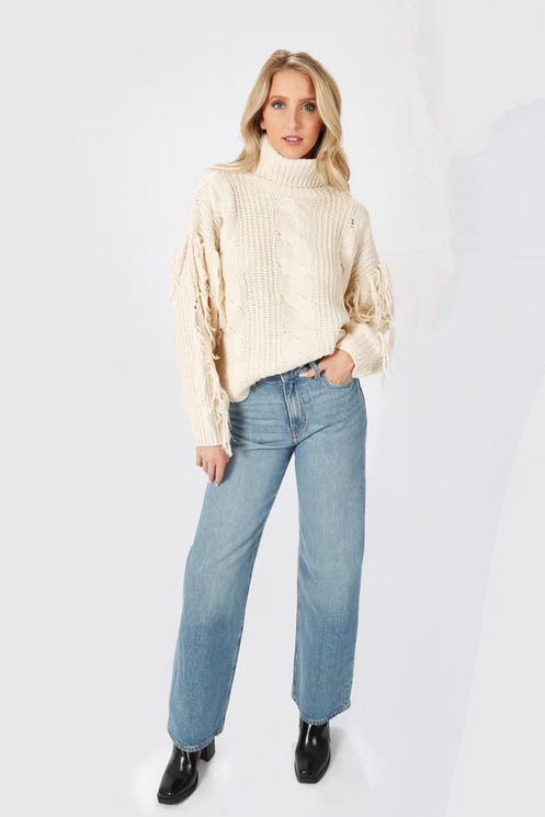 Tobi Women's Return To Sender Cropped Sweater