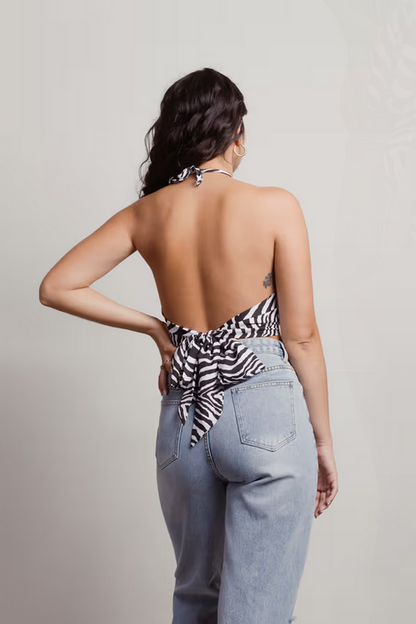 Tobi Women's Lennox Crop Top - Black-White