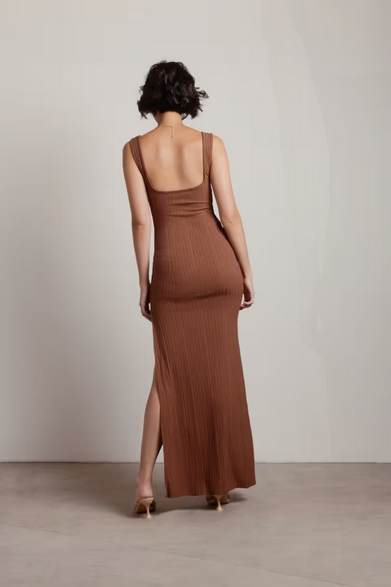Tobi Women's No Problem Ribbed Cutout Maxi Dress