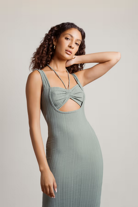 Tobi Women's No Problem Ribbed Cutout Maxi Dress