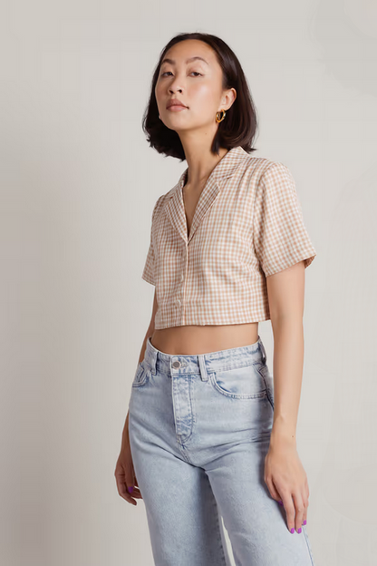 Tobi Women's Just Friends Crop Top - Tan