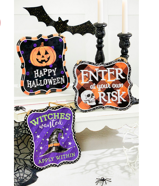 Decorator's Warehouse 7"x 6" Assorted Halloween Embossed Sign