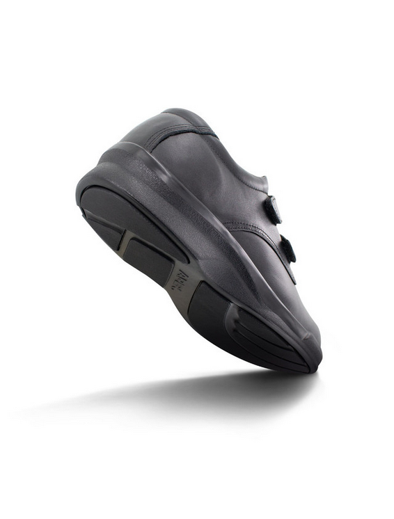 Apexfoot Men's Conform Double Strap Casual Shoe - Black