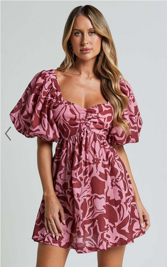 Showpo Lydie Mini Dress - Sweetheart Short Balloon Sleeve Ruched Bodice Dress in Whirlwind Floral Print