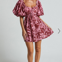 Showpo Lydie Mini Dress - Sweetheart Short Balloon Sleeve Ruched Bodice Dress in Whirlwind Floral Print