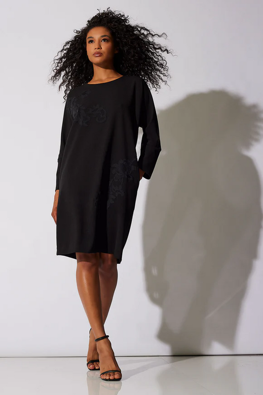 Natori Scuba Crepe Embroidered Wedge Dress