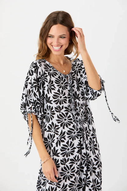 Tiare Hawaii Todos Santos Maxi Dress - Abstract Flowers White