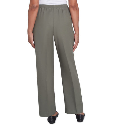 Alfred Dunner Women's Classic Accord Elastic Waist Medium Length Pant