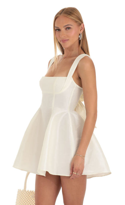 Lucy In The Sky Fit and Flare Dress in Ivory