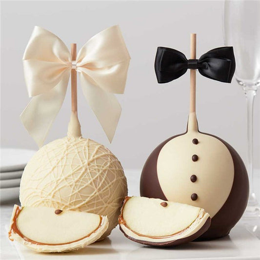 Mrs Prindables Bride and Groom Jumbo Caramel Apple Set