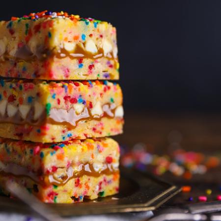 Dorothy Lane Confetti Killer Brownie Gift Box - 4 Count (x2)