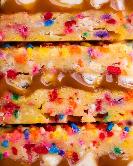 Dorothy Lane Confetti Killer Brownie Gift Box - 4 Count (x2)