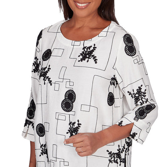 Alfred Dunner Women's Black & White Geometric Top