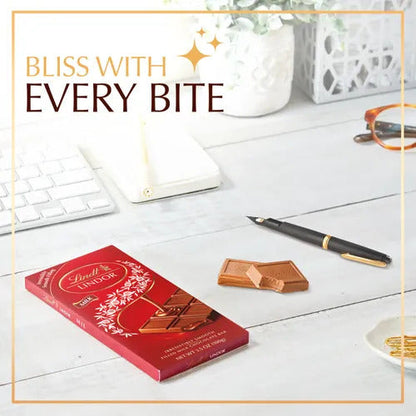 Lindt Chocolate Milk Chocolate LINDOR Truffle Bar (3.5 oz)