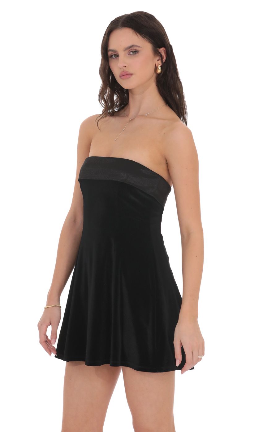 Lucy In The Sky Strapless Velvet Skater Dress in Black