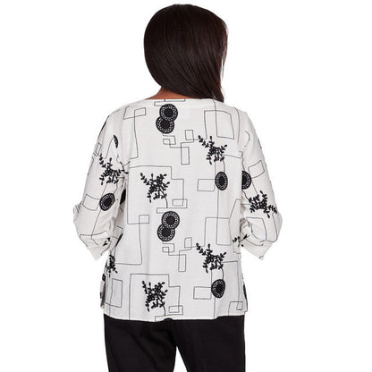 Alfred Dunner Women's Black & White Geometric Top