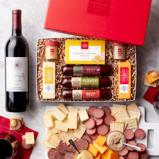 Hickory Farms Hearty Bites & Cabernet Gift Set