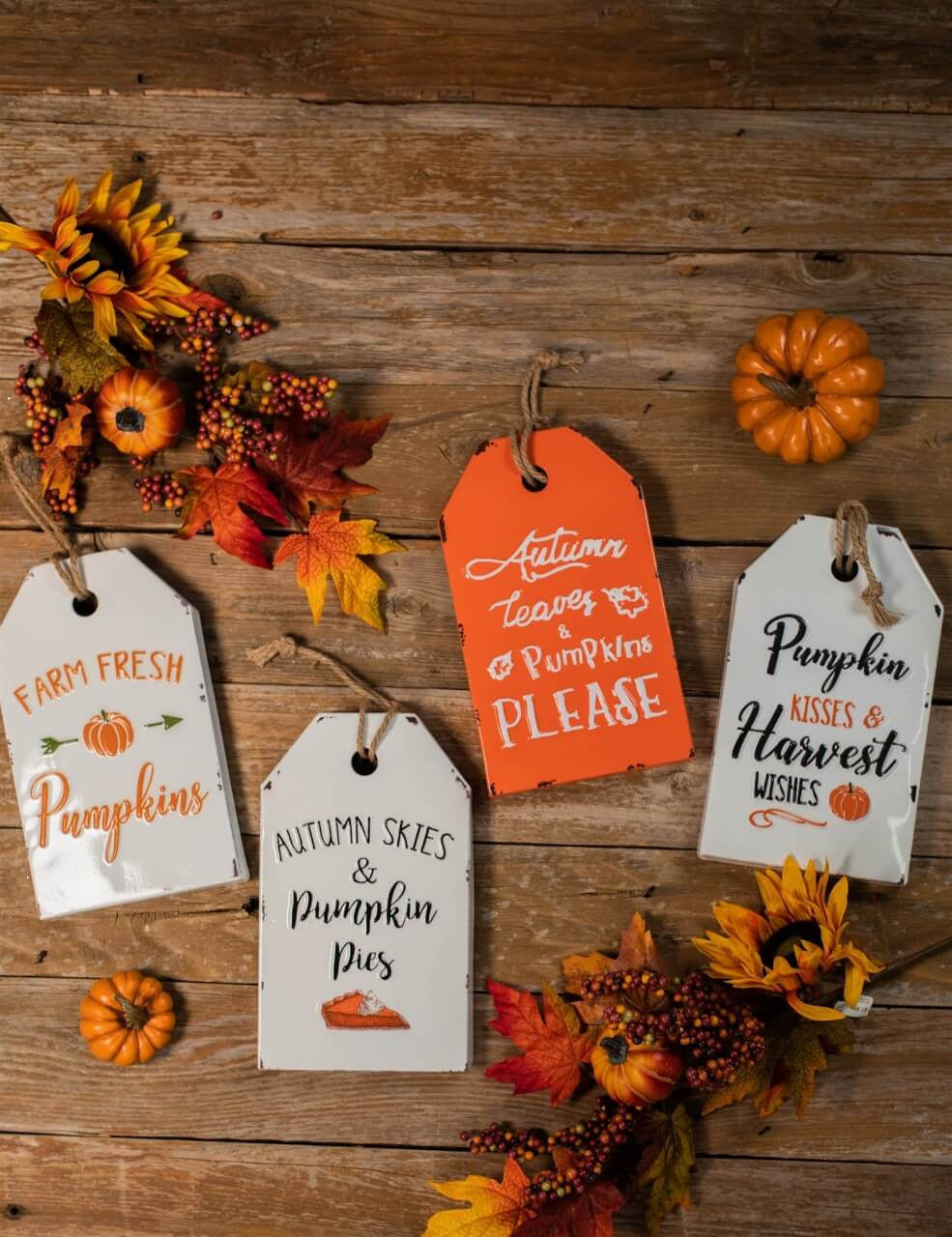 Decorator's Warehouse 12” Metal Enamel Harvest Sign