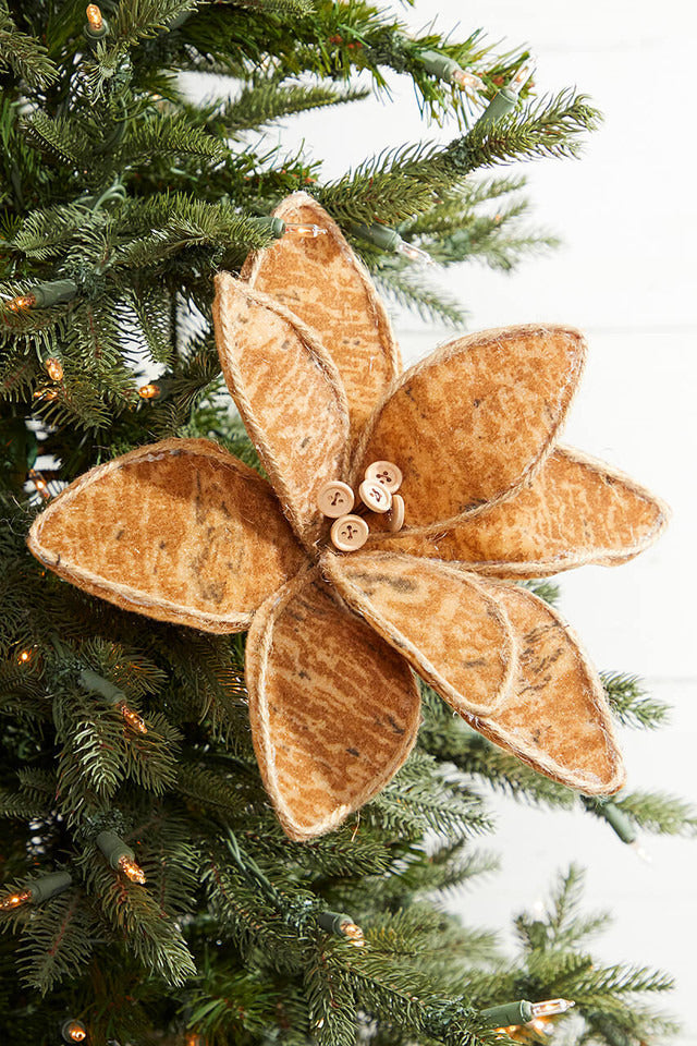 Decorator's Warehouse 19" x 10" Natural Poinsettia Stem