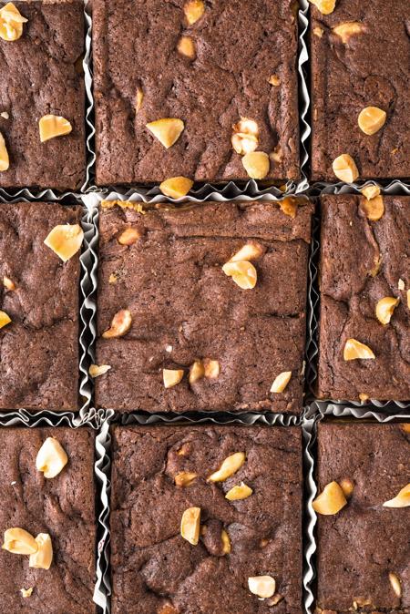 Dorothy Lane Peanut Butter Killer Brownie Gift Box - 4 Count (x2)