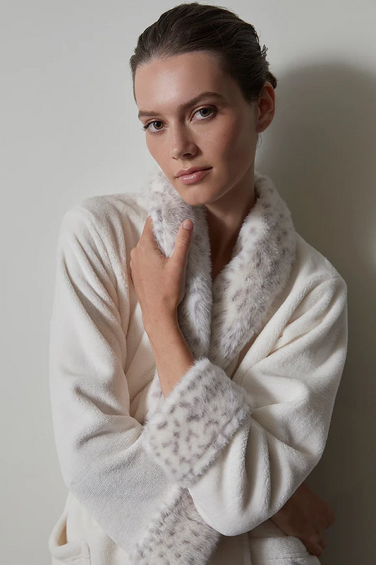 Natori Plush Lynx Robe