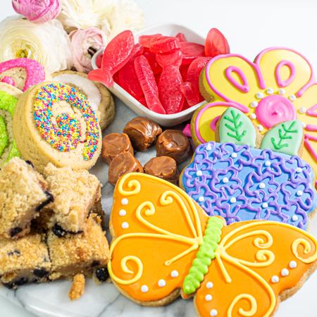 Dorothy Lane Summer Cookie and Candy Gift Box