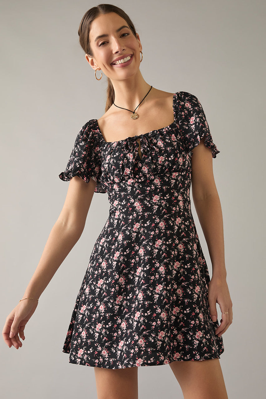 Francesca's Amber Floral Ruched Bust Short Sleeve Mini Dress (x2)